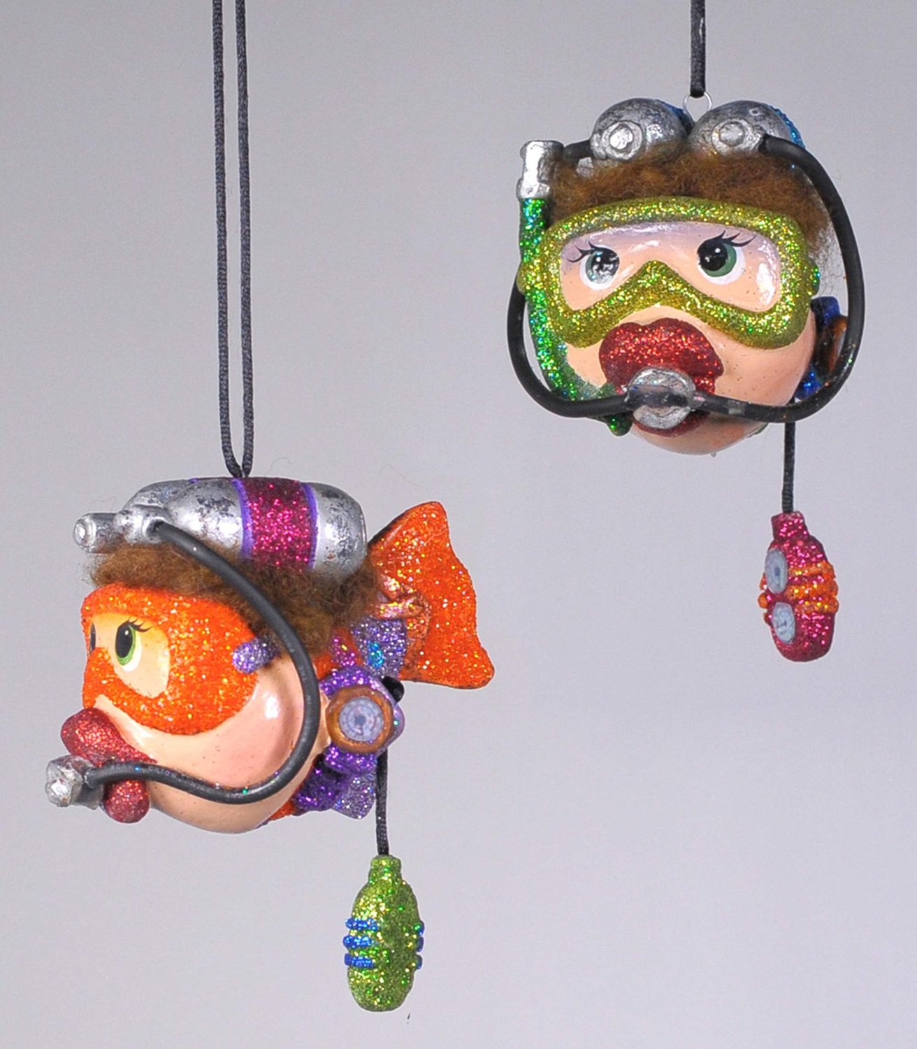 Skuba Kissing Fish Ornament